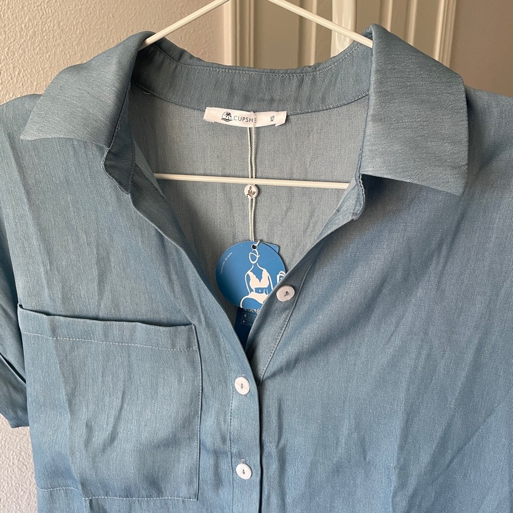 Shirt Collar Bell Sleeve Button Dress - Picture 4 of 5